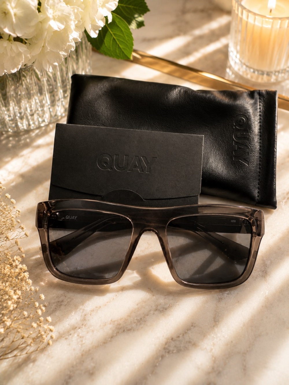 QUAY Australia Dealers Choice Smoke Square Sunglasses w/ Case